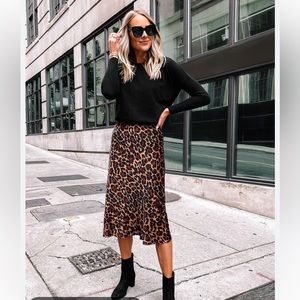 JCrew pull on slip skirt in leopard. Size small